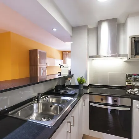 公寓 Lets Holidays Renovated Near *